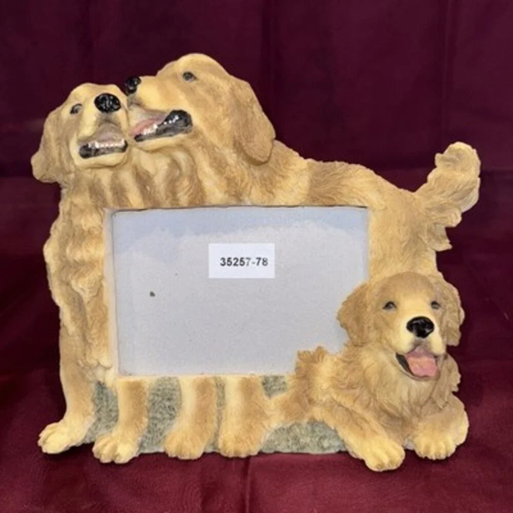 Golden Retrievers Photo Frame Vgt Family Of  3.  Used 3-D Resin.